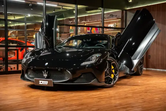 MASERATI MC20 3.0 V6 BITURBO GASOLINA DCT