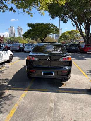 MITSUBISHI-LANCER-2015