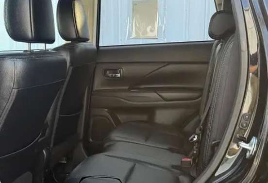 MITSUBISHI-OUTLANDER-3.0 GT 4X4 V6 24V GASOLINA 4P AUTOMÁTICO MITSUBISHI-OUTLANDER-2015