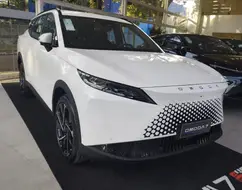 OMODA 7 1.5 TGDI PHEV LUXURY DHT OMODA 7 1.5 TGDI PHEV LUXURY DHT
