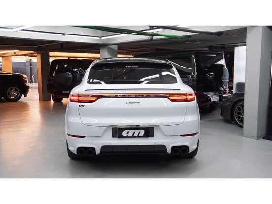 PORSCHE-CAYENNE-2023