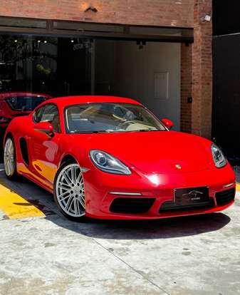 PORSCHE-718-2016