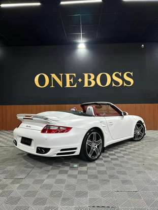 PORSCHE-911-2008