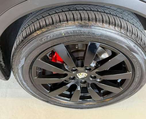 PORSCHE-CAYENNE-2010