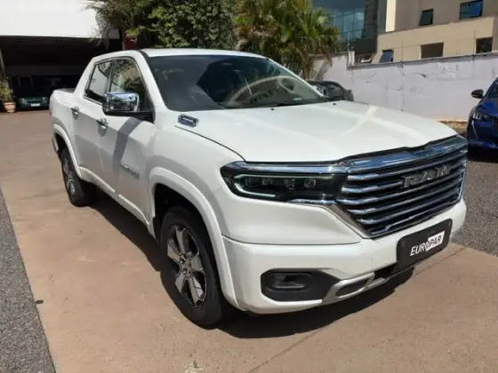 RAM RAMPAGE 2.0 TURBO DIESEL LARAMIE 4X4 AUTOMÁTICO