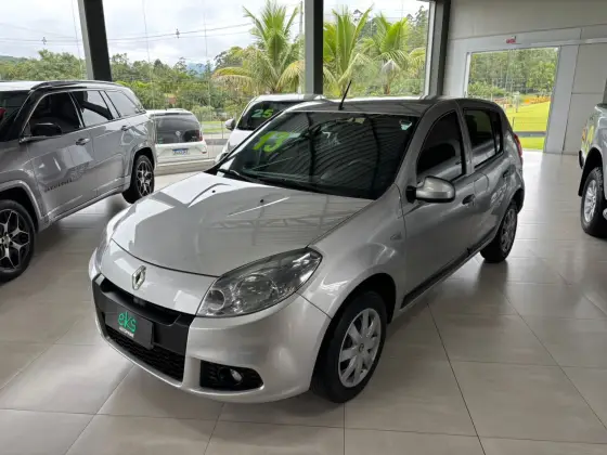 RENAULT SANDERO 1.6 EXPRESSION 8V FLEX 4P MANUAL