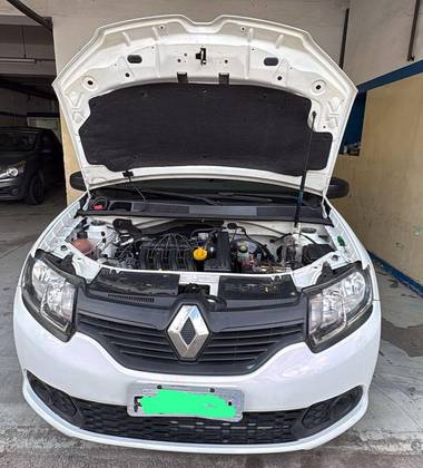 RENAULT SANDERO 1.0 AUTHENTIQUE 16V FLEX 4P MANUAL