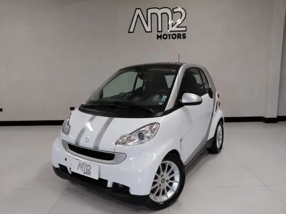 SMART FORTWO 1.0 COUPÊ TURBO 12V GASOLINA 2P AUTOMÁTICO SMART FORTWO 1.0 COUPÊ TURBO 12V GASOLINA 2P AUTOMÁTICO