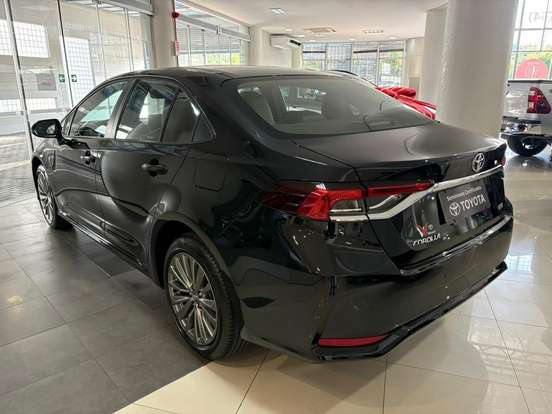TOYOTA-COROLLA-2024