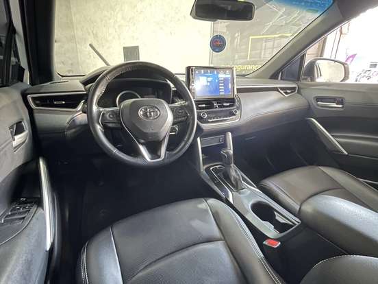 TOYOTA-COROLLA CROSS-2023