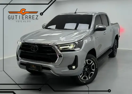 TOYOTA HILUX 2.8 D-4D TURBO DIESEL CD SRX LIMITED 4X4 AUTOMÁTICO