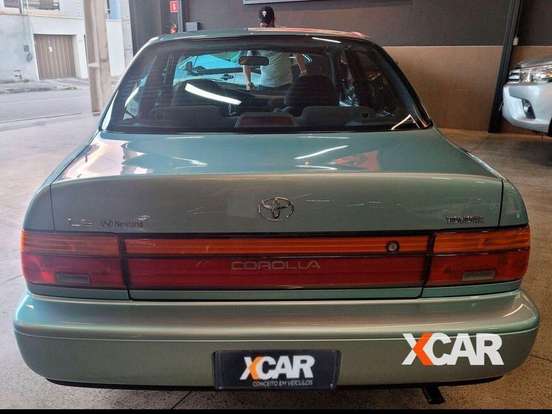 TOYOTA-COROLLA-2.2 LE 16V GASOLINA 4P AUTOMÁTICO TOYOTA-COROLLA-1994