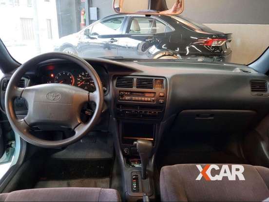 TOYOTA-COROLLA-2.2 LE 16V GASOLINA 4P AUTOMÁTICO TOYOTA-COROLLA-1994