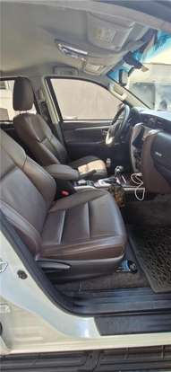 TOYOTA-HILUX SW4-2016