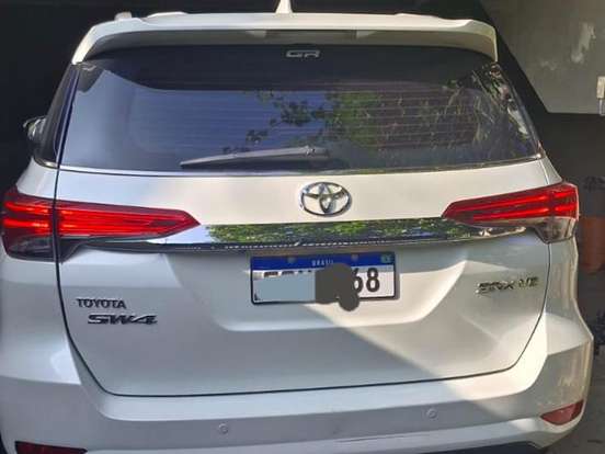 TOYOTA-HILUX SW4-4.0 SRX 4X4 7 LUGARES V6 24V GASOLINA 4P AUTOMÁTICO TOYOTA-HILUX SW4-2016