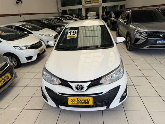 TOYOTA-YARIS-1.3 16V FLEX XL PLUS TECH MULTIDRIVE TOYOTA-YARIS-2018