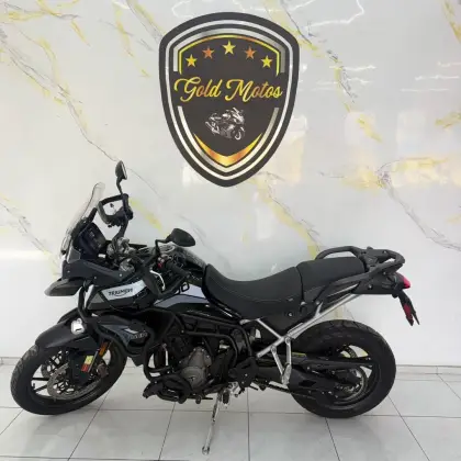 TRIUMPH TIGER 900 GT TRIUMPH TIGER 900 GT