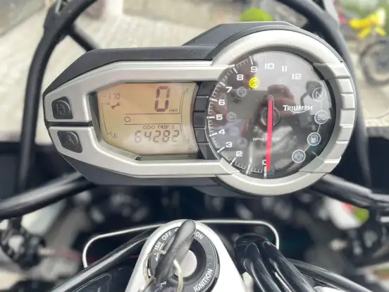 TRIUMPH-TIGER EXPLORER TRIUMPH-TIGER EXPLORER-2013