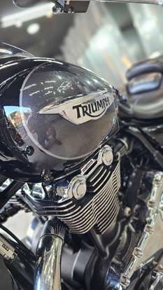 TRIUMPH-THUNDERBIRD COMMANDER ABS-2014
