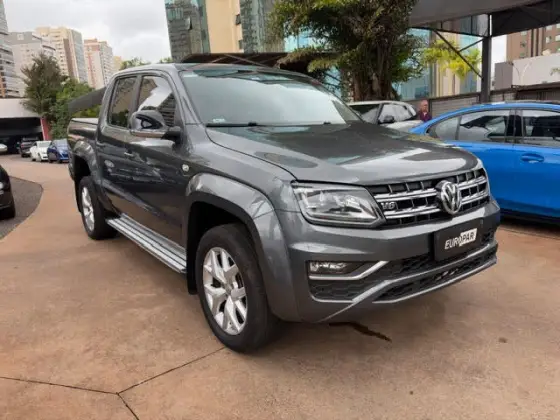 VOLKSWAGEN AMAROK 3.0 V6 TDI DIESEL HIGHLINE CD 4MOTION AUTOMÁTICO VOLKSWAGEN AMAROK 3.0 V6 TDI DIESEL HIGHLINE CD 4MOTION AUTOMÁTICO