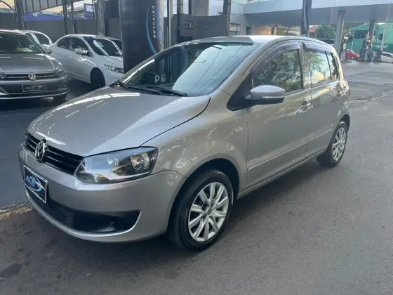 VOLKSWAGEN FOX 1.0 MI TREND 8V FLEX 4P MANUAL