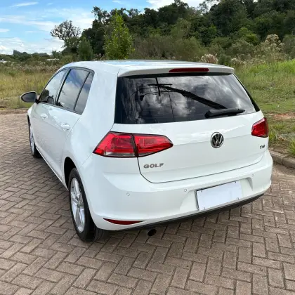 VOLKSWAGEN GOLF 1.0 TSI COMFORTLINE 12V TOTAL FLEX 4P MANUAL