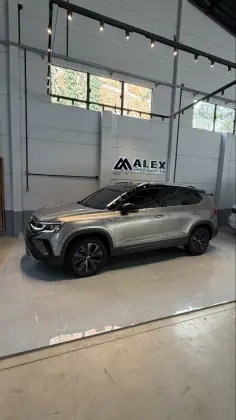 VOLKSWAGEN TAOS 1.4 250 TSI TOTAL FLEX HIGHLINE AUTOMÁTICO