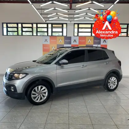 VOLKSWAGEN T-CROSS 1.0 200 TSI TOTAL FLEX AUTOMÁTICO