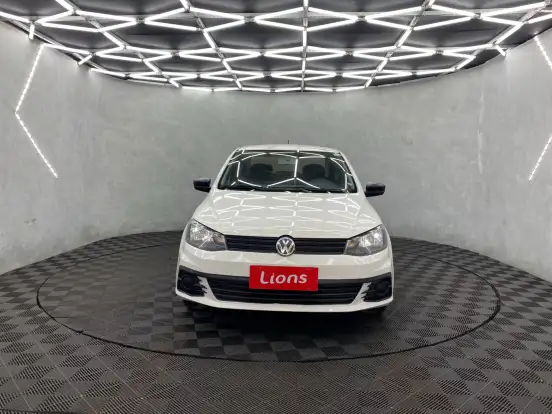 VOLKSWAGEN-VOYAGE-2018