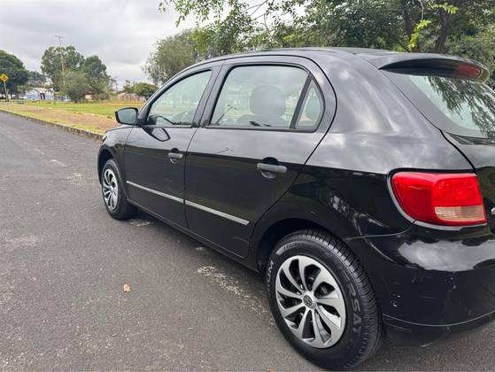 VOLKSWAGEN GOL 1.0 MI 8V FLEX 4P MANUAL G.IV
