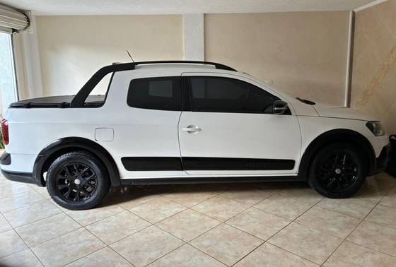 VOLKSWAGEN SAVEIRO 1.6 CROSS CD 16V FLEX 2P MANUAL