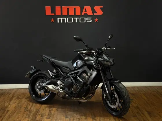 YAMAHA MT-09 