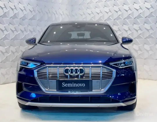 AUDI E-TRON ELÉTRICO PERFORMANCE QUATTRO