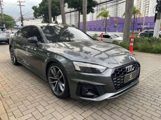 AUDI-A5-2022