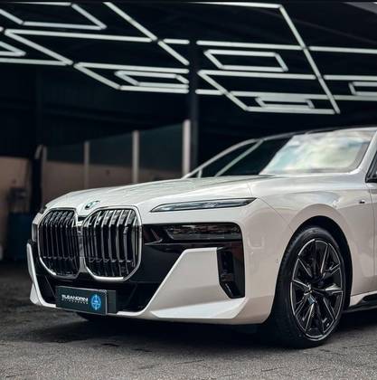 BMW i7 ELÉTRICO XDRIVE60 M SPORT