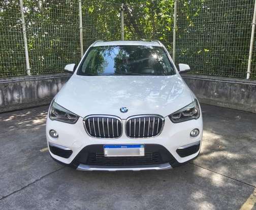 BMW-X1-2015