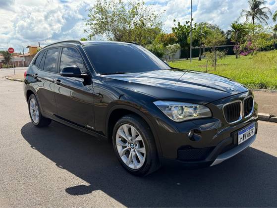 BMW X1 2.0 18I S-DRIVE 4X2 16V GASOLINA 4P AUTOMÁTICO