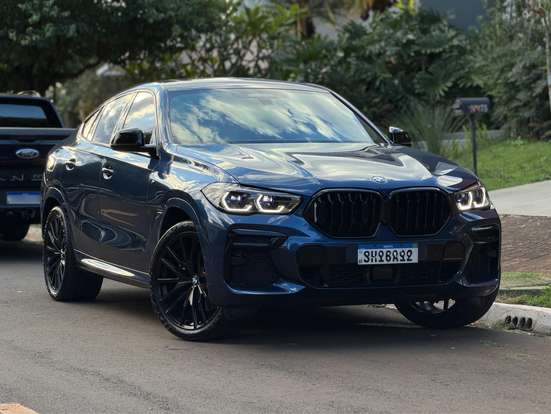 BMW-X6-2022