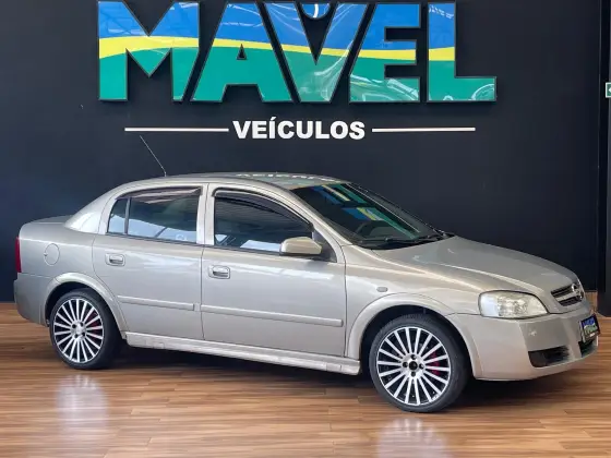 CHEVROLET ASTRA 1.8 MPFI COMFORT SEDAN 8V ÁLCOOL 4P MANUAL