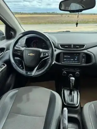 CHEVROLET-ONIX-2019