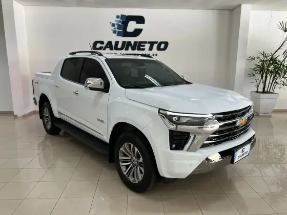 CHEVROLET S10 2.8 16V TURBO DIESEL HIGH COUNTRY CD 4X4 AUTOMÁTICO