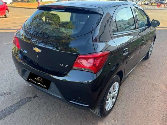 CHEVROLET-ONIX-1.4 MPFI LT 8V FLEX 4P MANUAL CHEVROLET-ONIX-2017