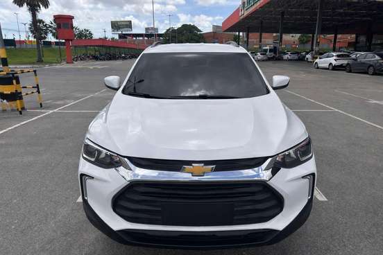 CHEVROLET-TRACKER-2024