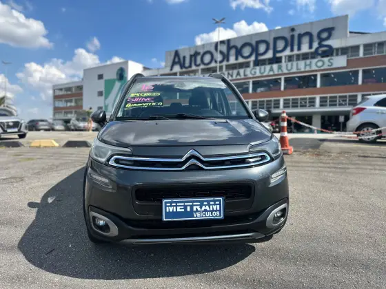 CITROËN AIRCROSS 1.6 SHINE 16V FLEX 4P AUTOMÁTICO CITROËN AIRCROSS 1.6 SHINE 16V FLEX 4P AUTOMÁTICO