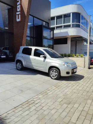 FIAT UNO 1.0 EVO VIVACE 8V FLEX 4P MANUAL