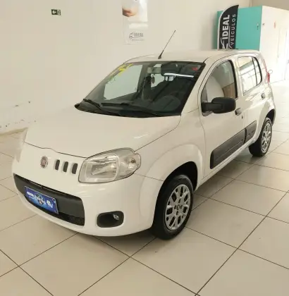 FIAT UNO 1.0 EVO VIVACE 8V FLEX 4P MANUAL