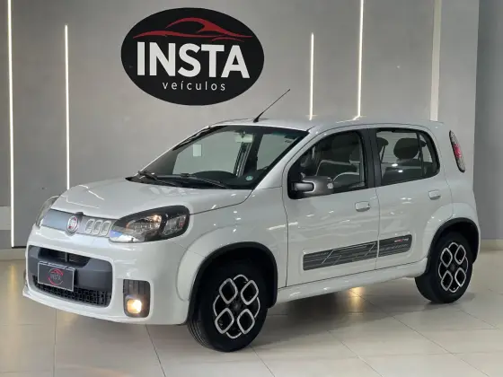 FIAT UNO 1.4 EVO SPORTING SE BLUE EDITION 8V FLEX 4P AUTOMATIZADO FIAT UNO 1.4 EVO SPORTING SE BLUE EDITION 8V FLEX 4P AUTOMATIZADO