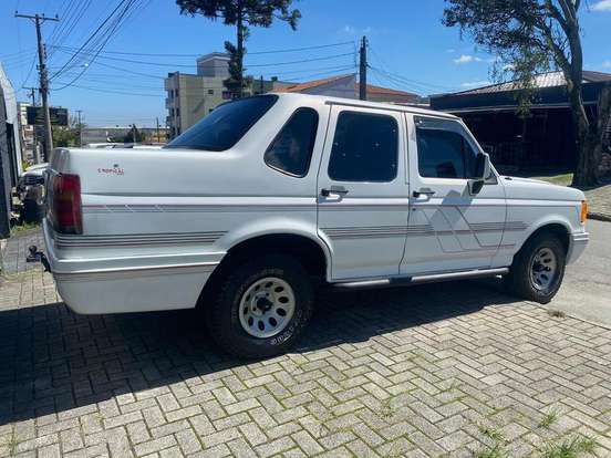 FORD-F-1000-1993