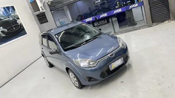 FORD FIESTA 1.6 ROCAM HATCH 8V FLEX 4P MANUAL FORD FIESTA 1.6 ROCAM HATCH 8V FLEX 4P MANUAL