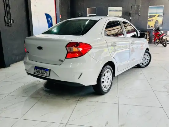 FORD-KA-1.5 TI-VCT FLEX SE SEDAN AUTOMÁTICO FORD-KA-2018